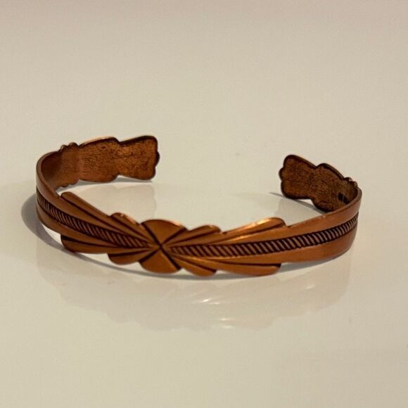 Vintage Southwestern Children’s Bracelet Kids - Picture 3 of 4